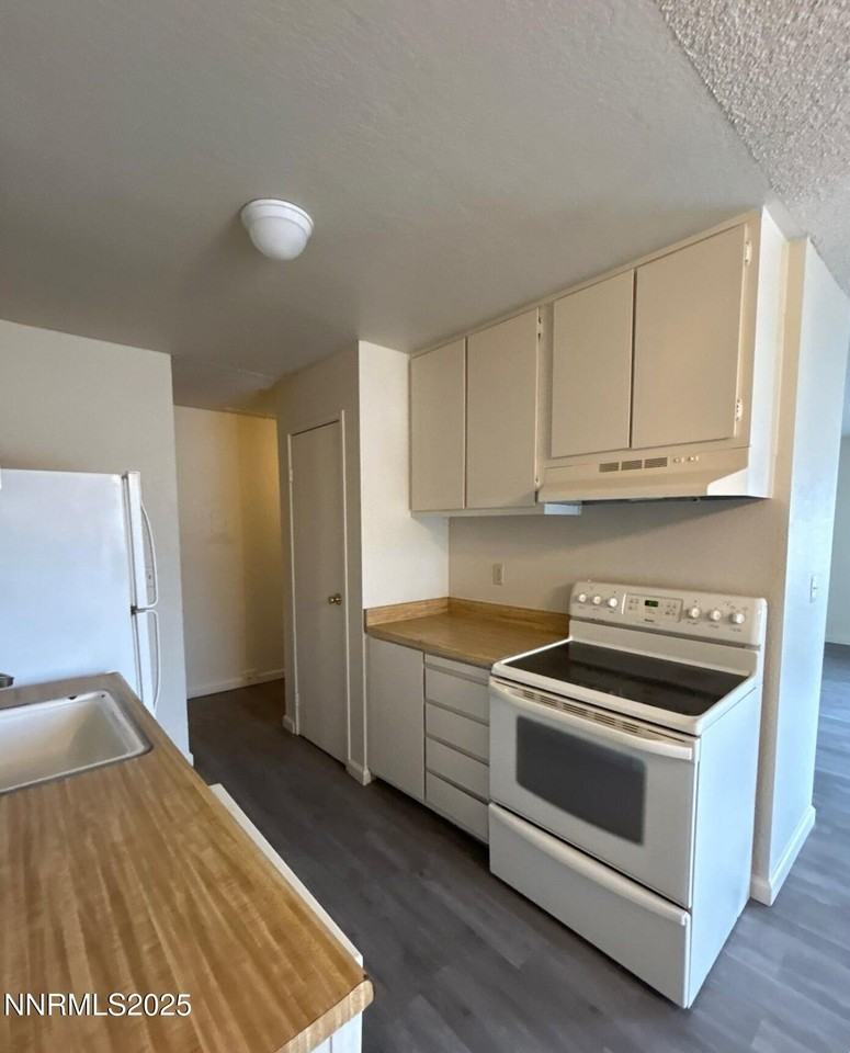 4604 Neil Road #98 - Photo 4 of 16