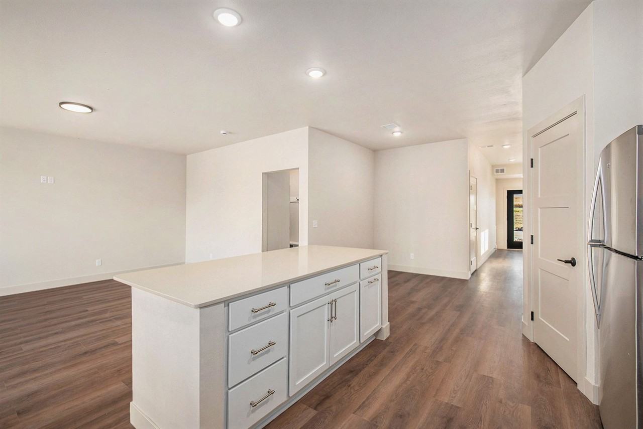 The Revere Townhomes - Photo 7 of 47