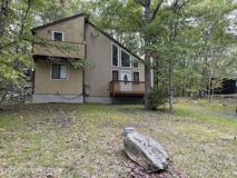 5031 Woodbridge Dr E - Photo 1 of 1