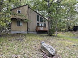 featured image of 5031 Woodbridge Dr E