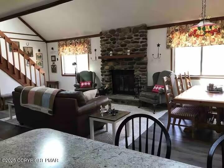 7 Wintergreen Ct - Photo 6 of 33