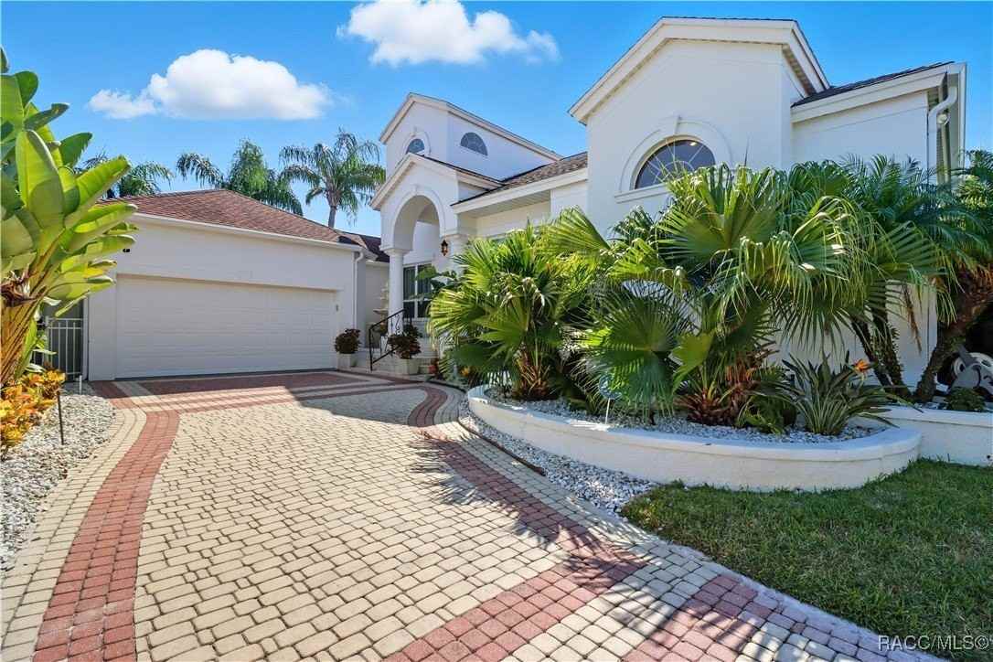 11998 W Riverhaven Dr - Photo 3 of 50