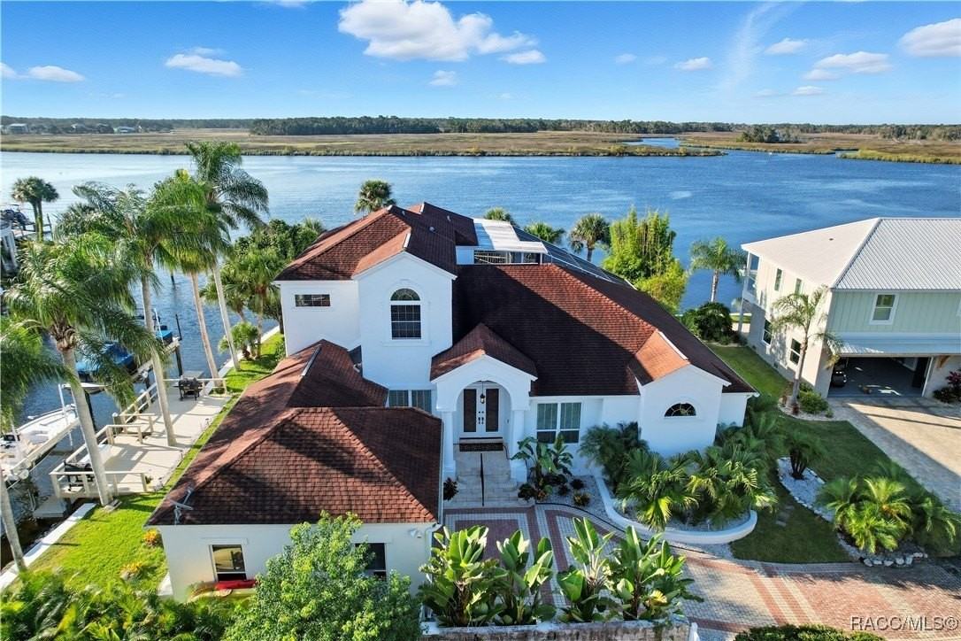 11998 W Riverhaven Dr - Photo 4 of 50