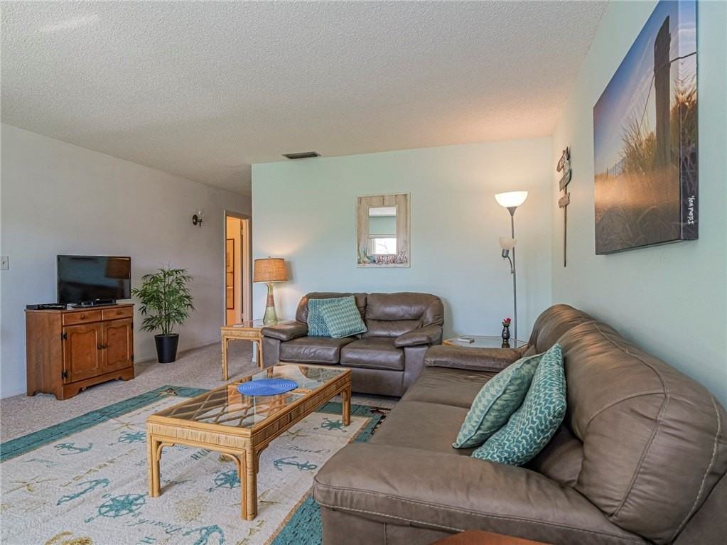 6 Vista Palm Ln Apt 202 #202 - Photo 3 of 14