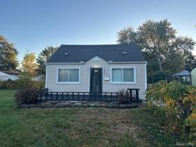 25202 Firwood Ave - Photo 1 of 1