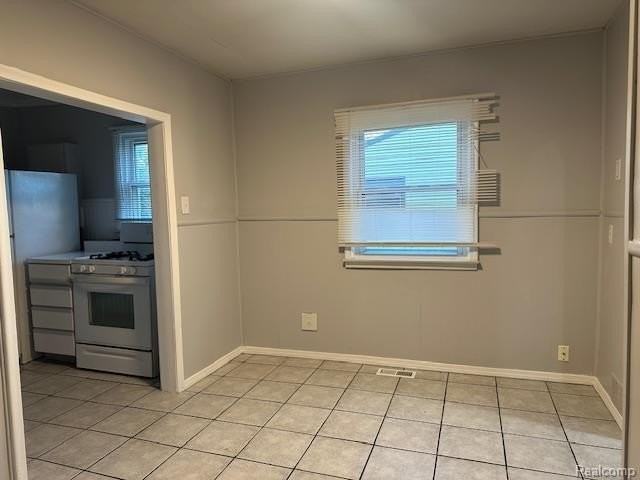 25202 Firwood Avenue - Photo 7 of 18