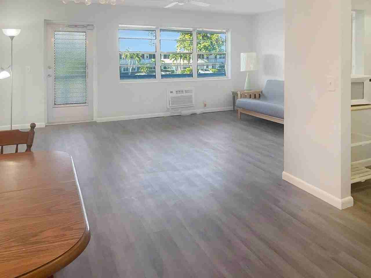 94 Northampton E - Photo 5 of 27