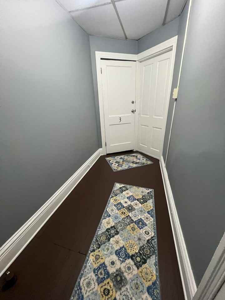 1221 E Philadelphia St - Photo 3 of 21