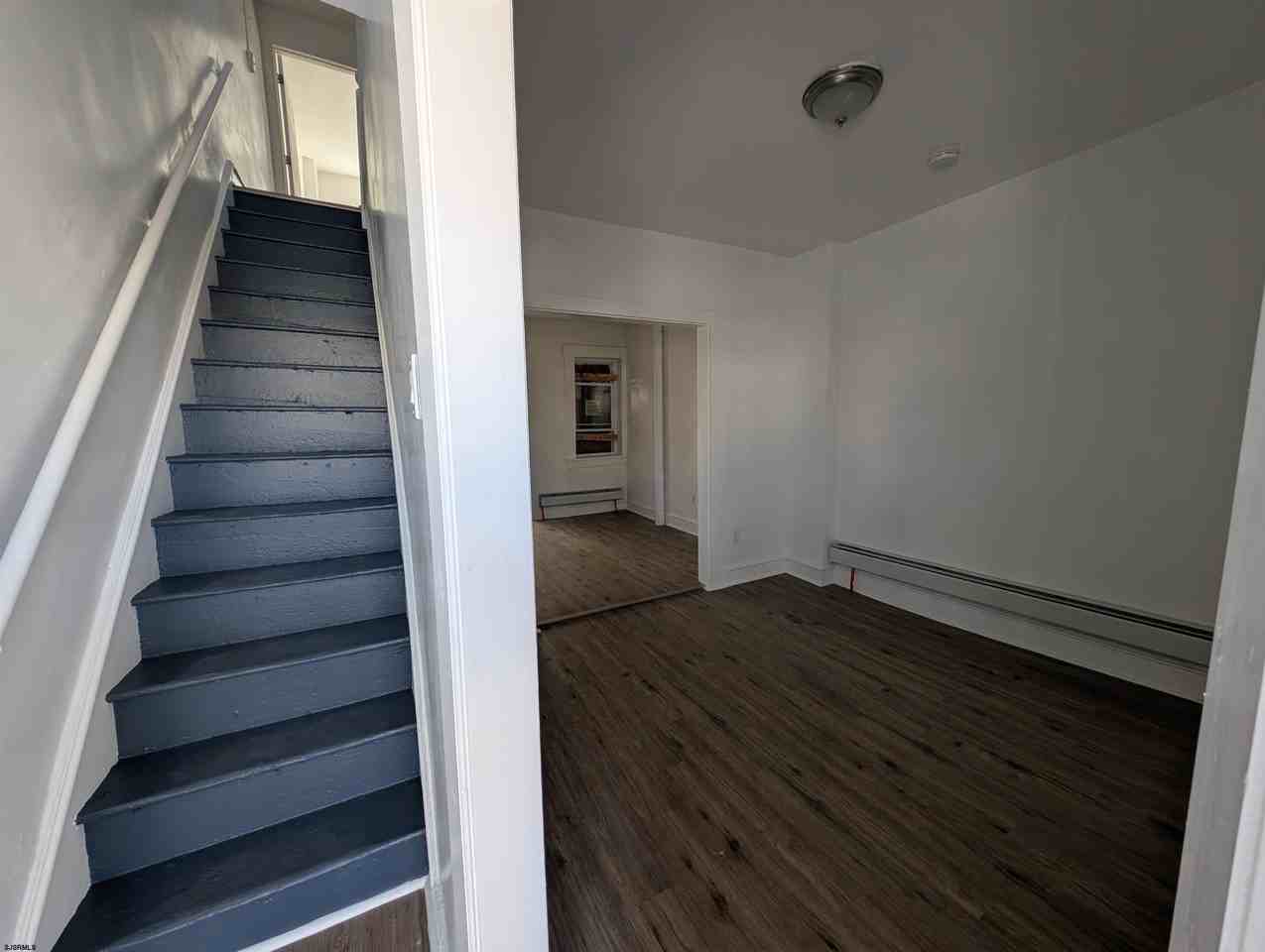 126 N Delaware Ave - Photo 5 of 27