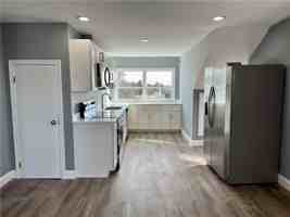 featured image of 190 E Main Rd #3