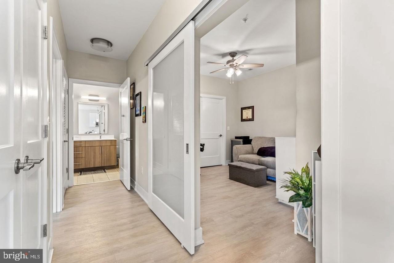 145 Riverhaven Dr Unit 548 #548 - Photo 5 of 9