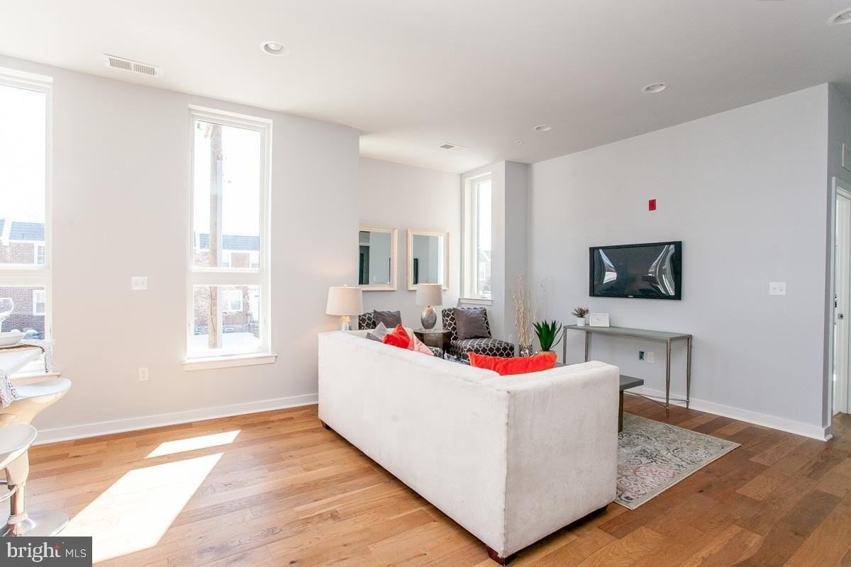 5938 Henry Avenue #1 - Photo 4 of 19