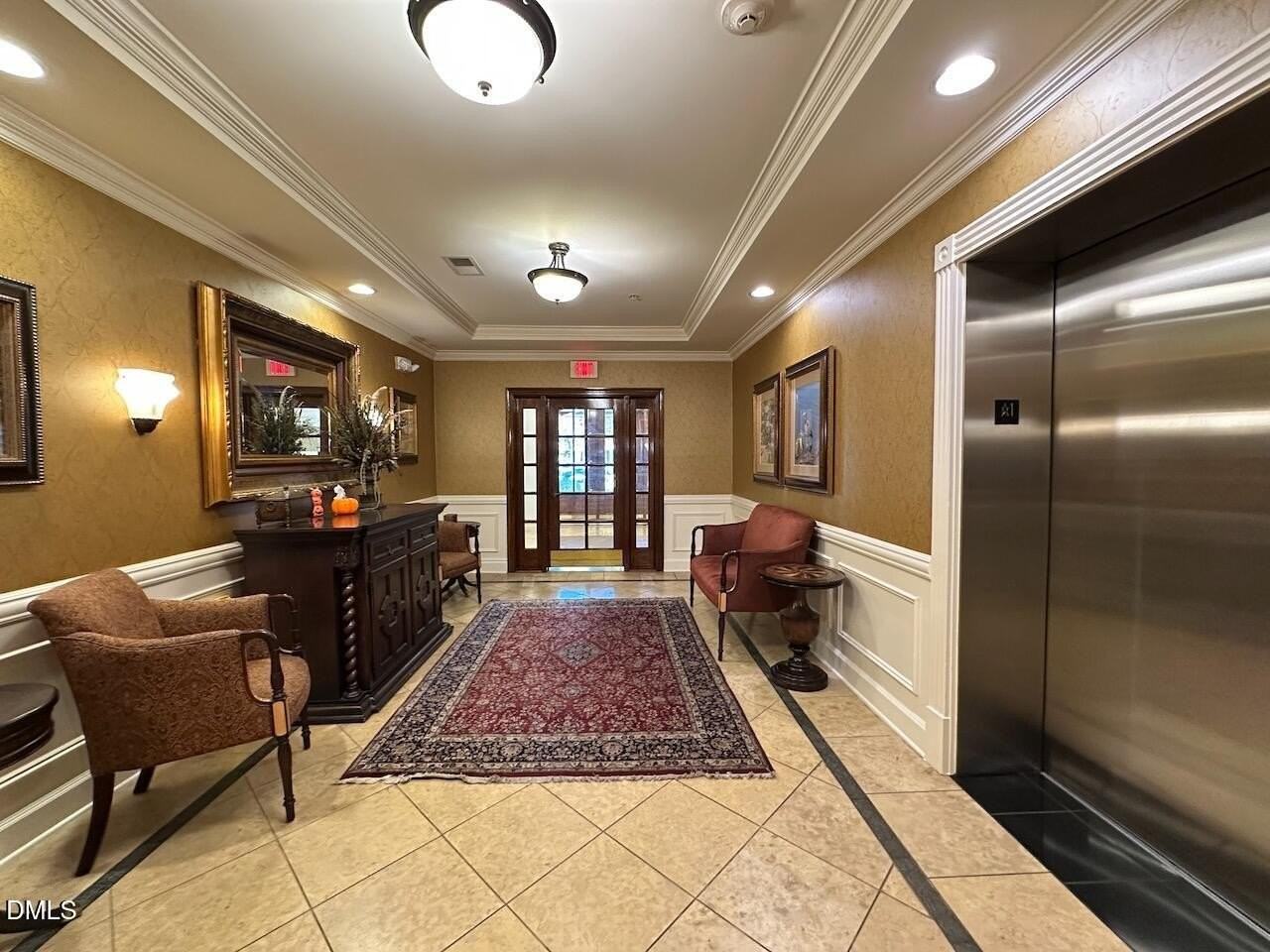 10411 Rosegate Ct Unit 202 #202 - Photo 3 of 24