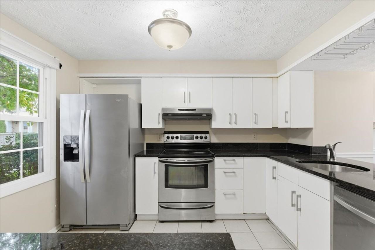 2832 South Meade Street - Photo 3 of 35