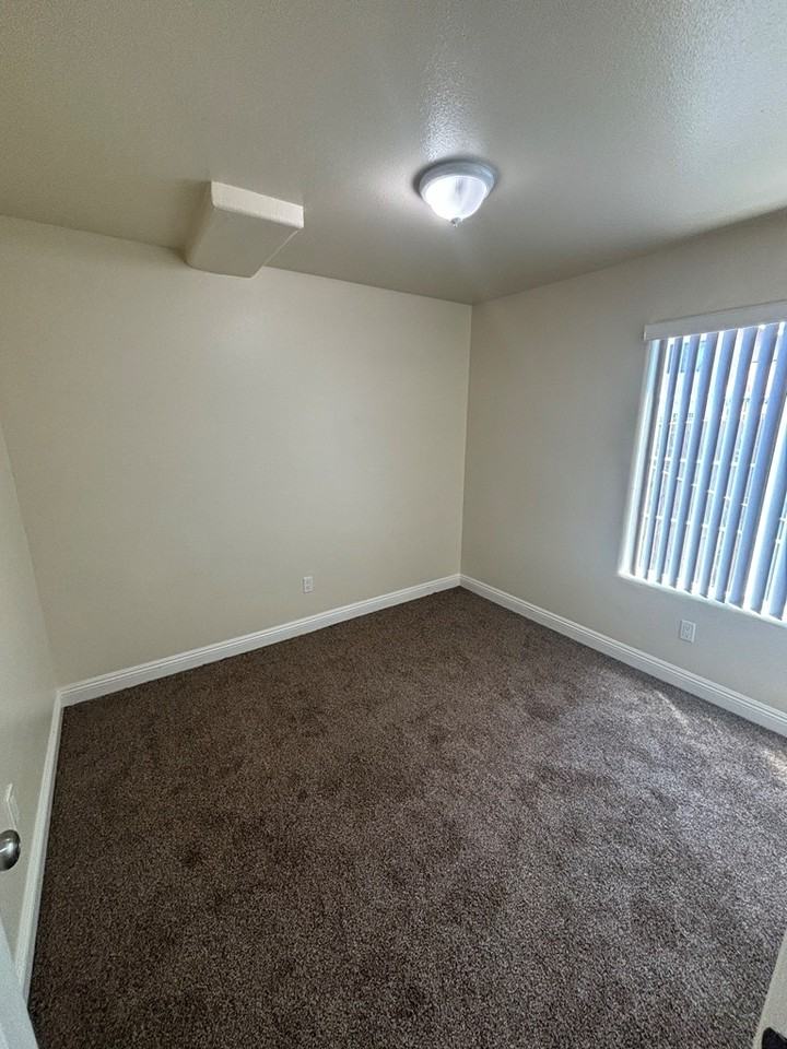 113 West 104th Street - Photo 5 of 7