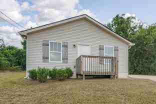 3017 3rd Pl E - Photo 1 of 1