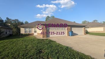 featured image of 4433 W La Siesta St