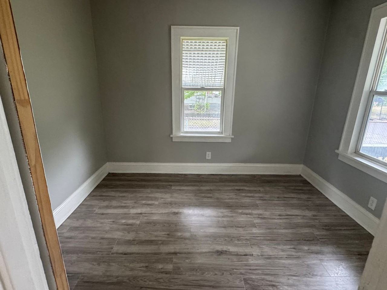 66 East Mapledale Avenue - Photo 5 of 16