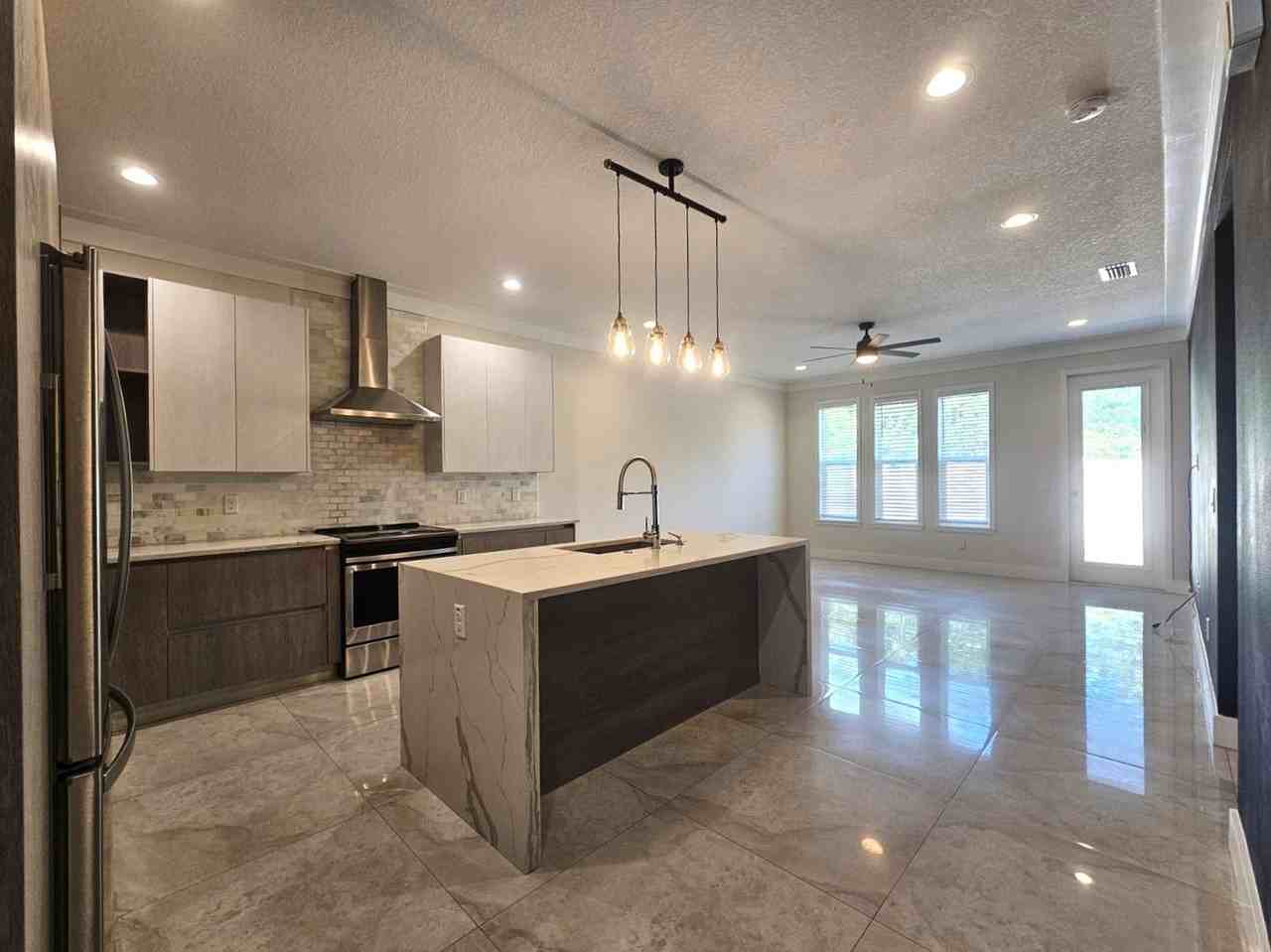 4421 W Richardson Ave - Photo 6 of 30