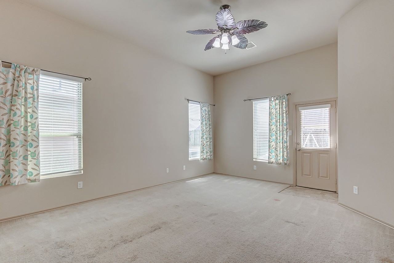 20431 Thunder Ridge Lane - Photo 3 of 46