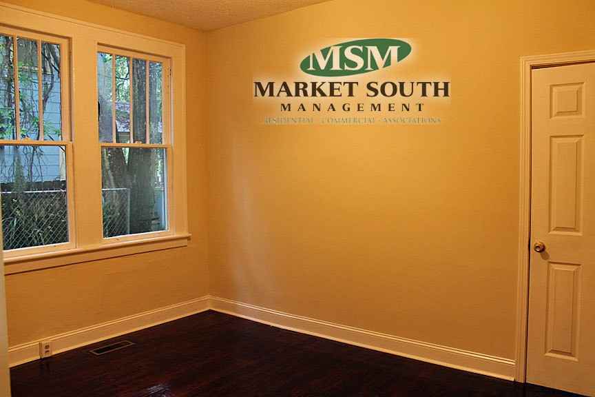 706 East 37th Street - Photo 2 of 14