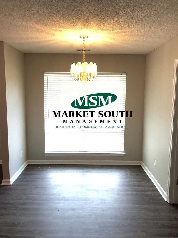 132 Cross Creek Drive - Photo 2 of 10