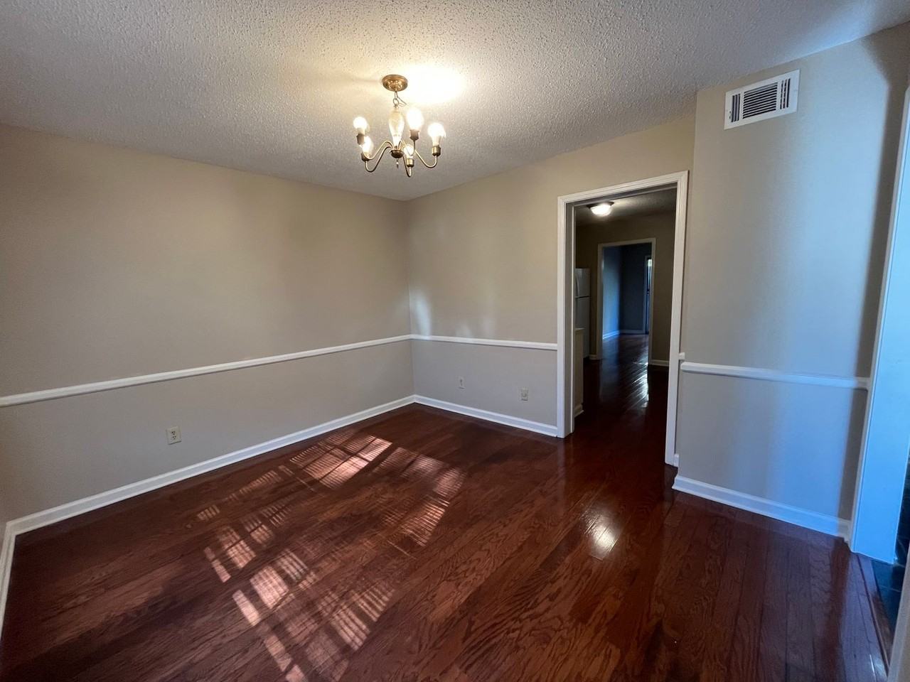 443 N Highland St #3 - Photo 5 of 19