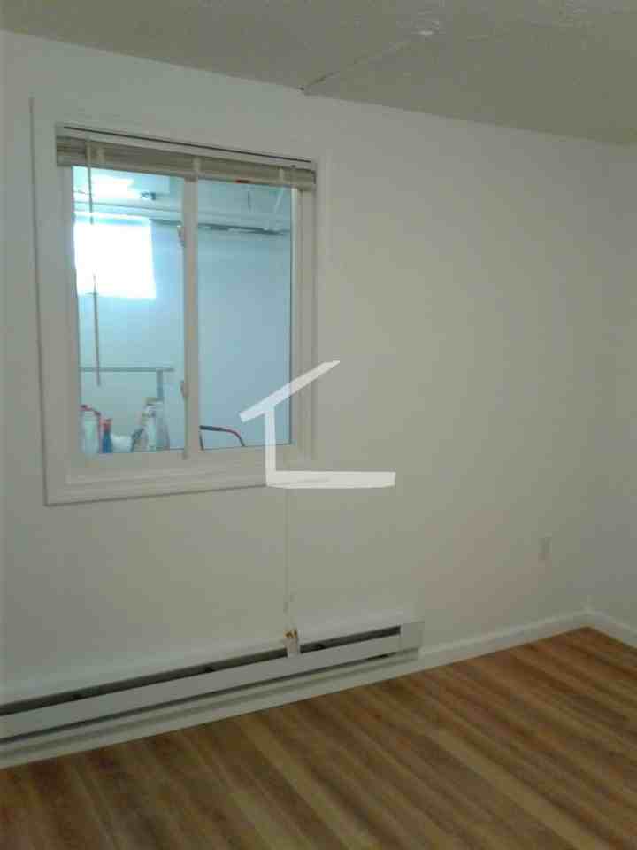 116 Lake St - Photo 5 of 19