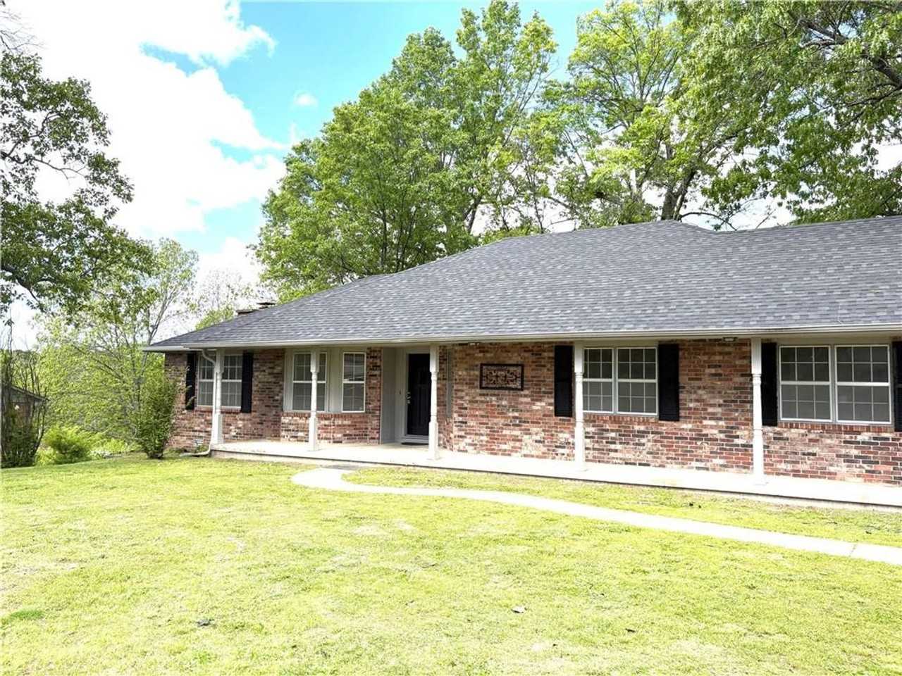 8455 Par Ln - Photo 2 of 33