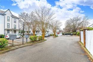 927 Green St - Photo 1 of 1