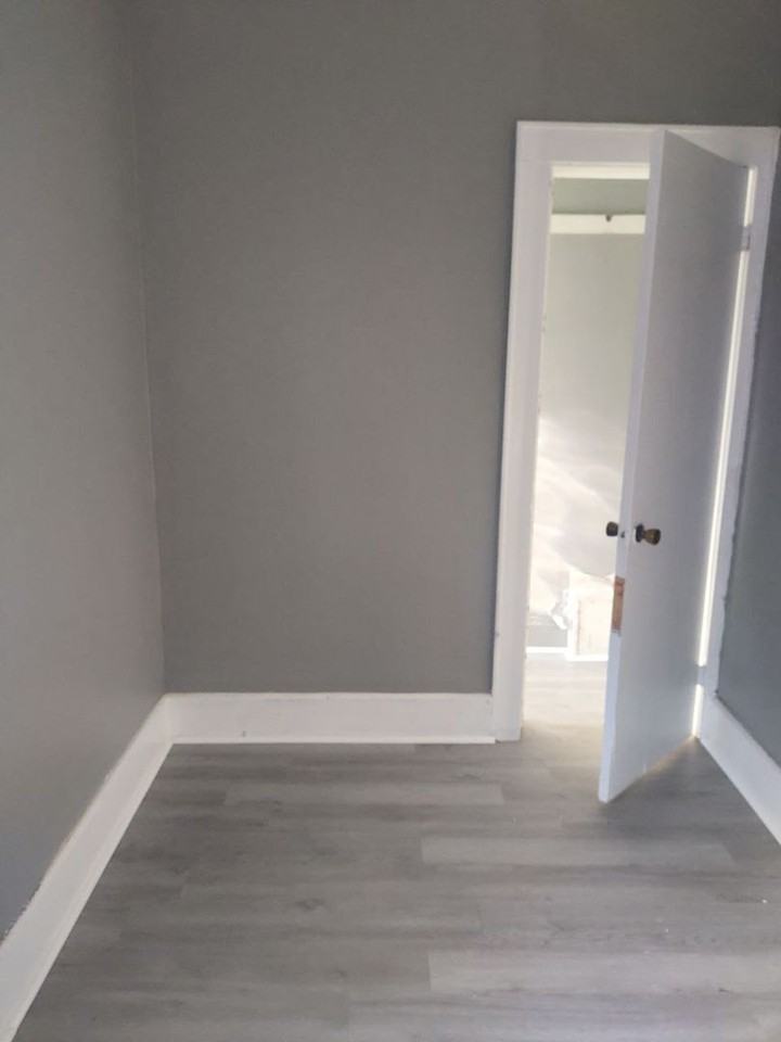 4501 Hyde Ave - Photo 2 of 6