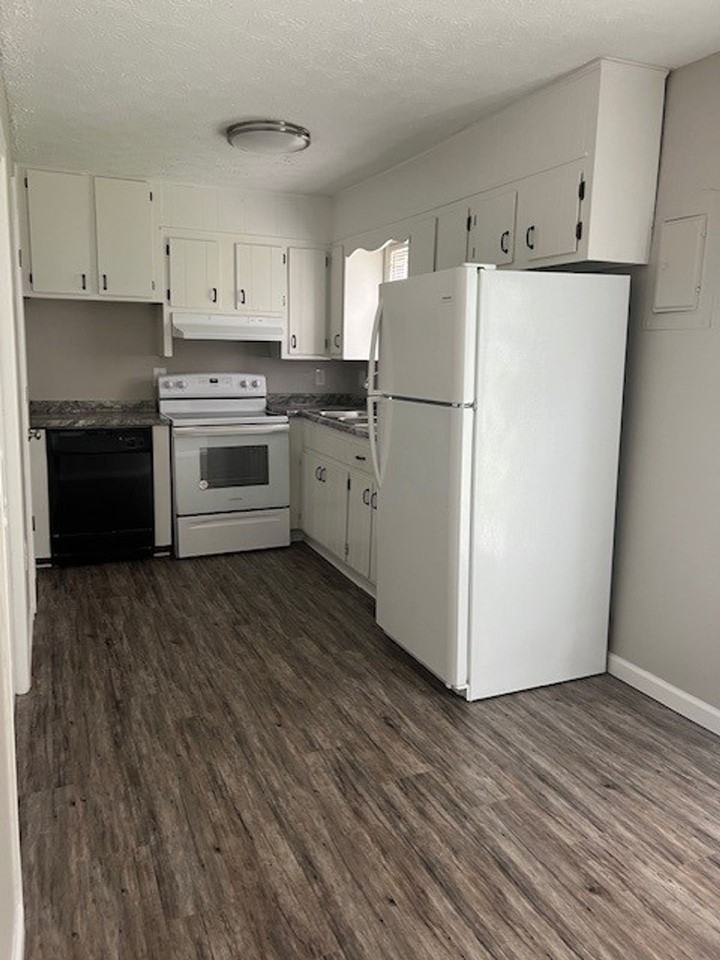 Discover what if feels like to love where you live at Hideaway Hills. - Photo 4 of 9