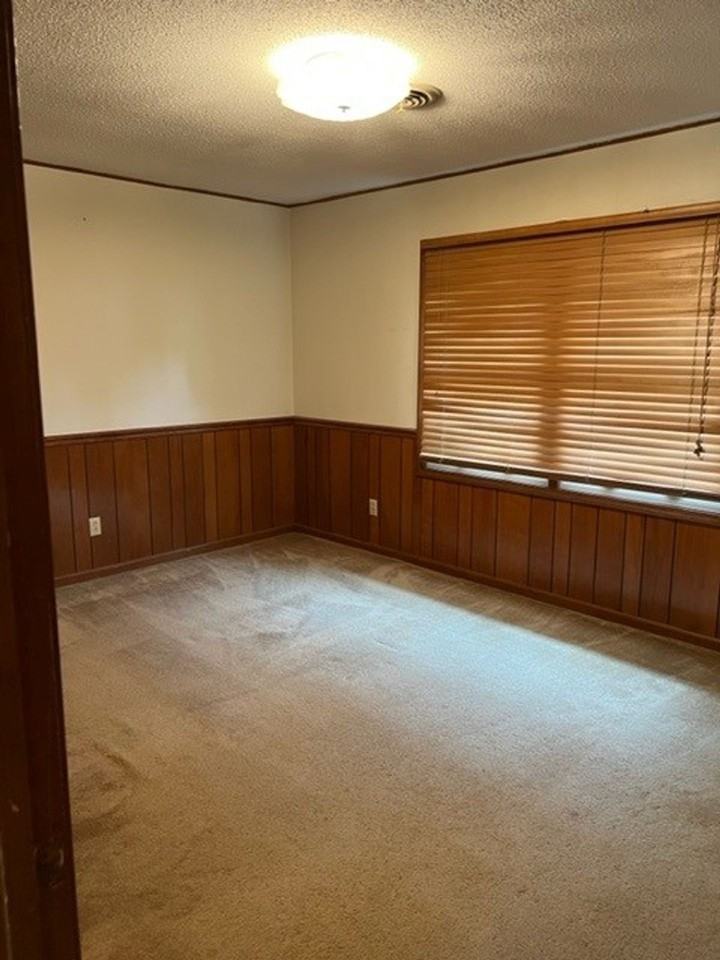 When Minutes Matter, Live Where You Work and Play - Photo 3 of 10