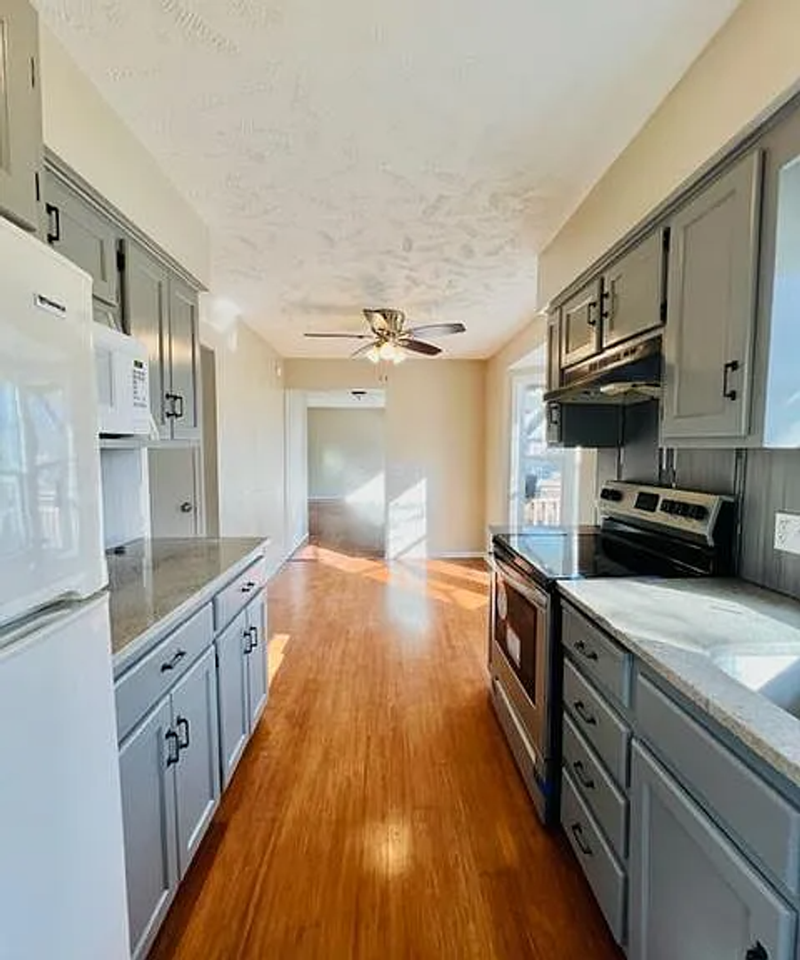 8710 Cherry Lane Court - Photo 6 of 16