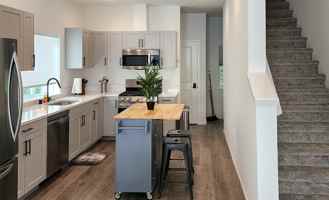 featured image of 1042 Nw Dragonstone St