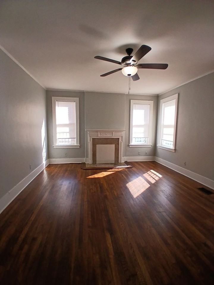 2384 Forrest Avenue #D - Photo 3 of 15