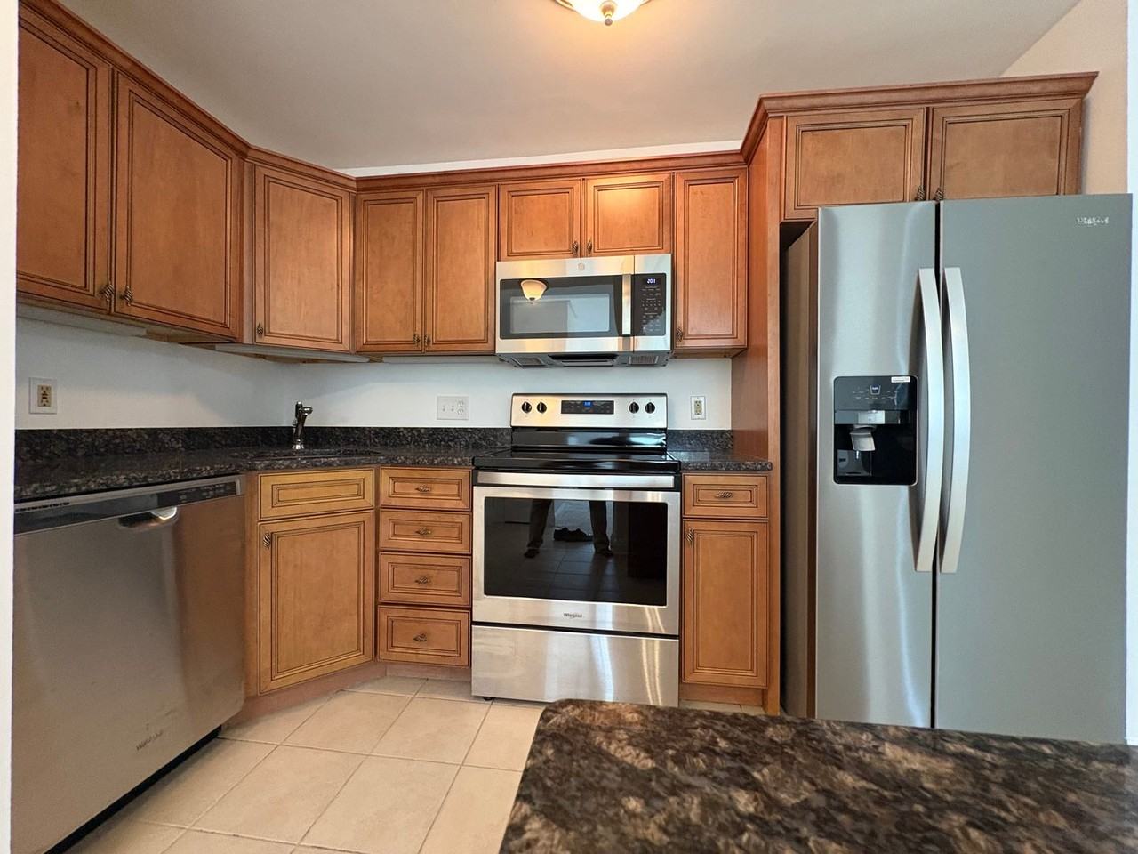 600 Brookside Dr - Photo 6 of 24