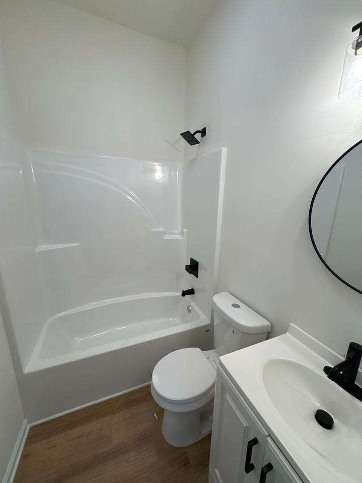 308 N 8th St - Photo 5 of 11
