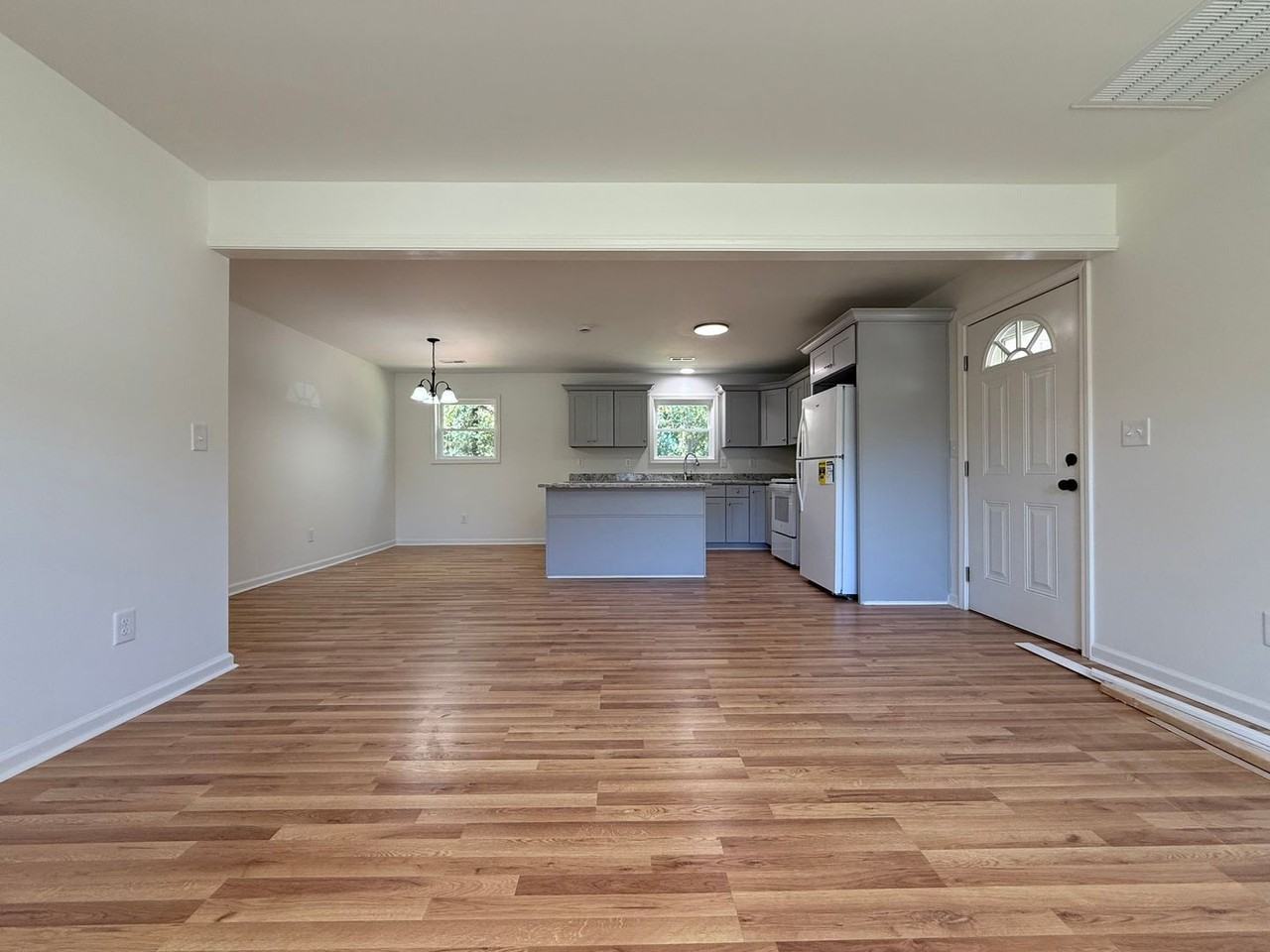 44428 Dale Rd - Photo 3 of 11