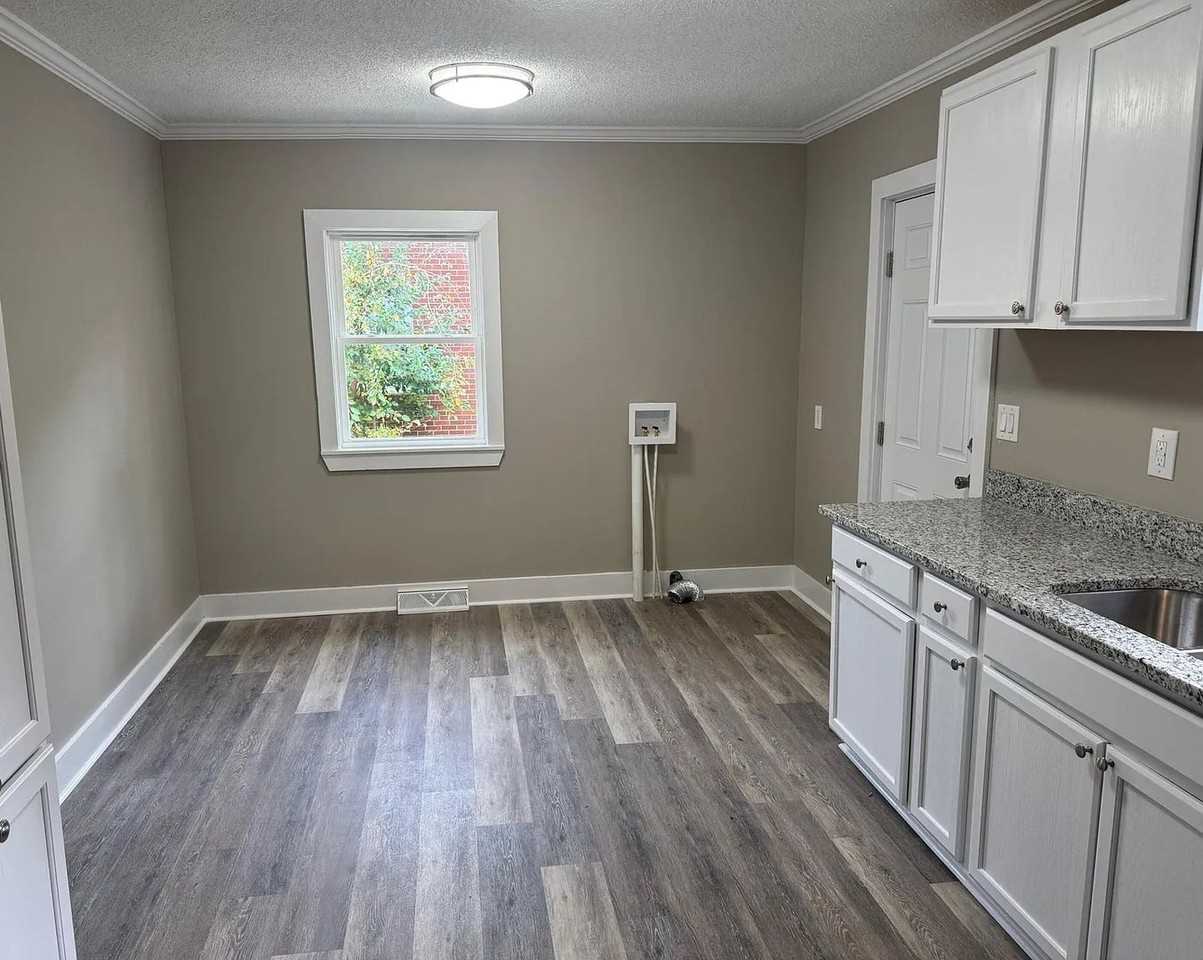 506 Mosby St Sw - Photo 7 of 16