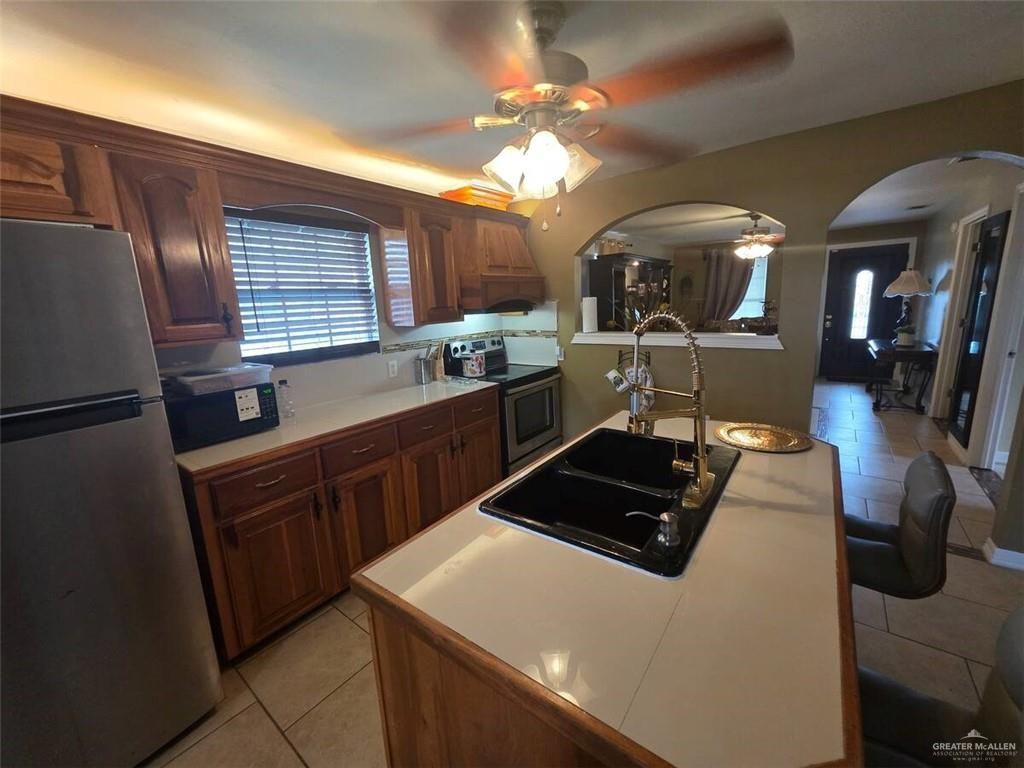 508 W Chavez St - Photo 4 of 19