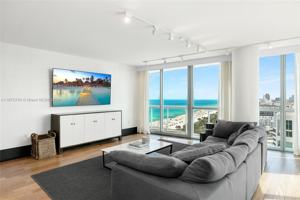 featured image of Collins Ave & 20th St