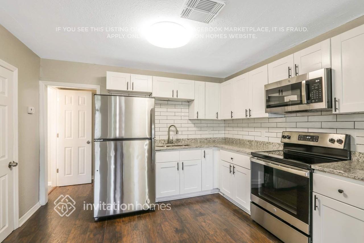 741 37th Ave S - Photo 7 of 29