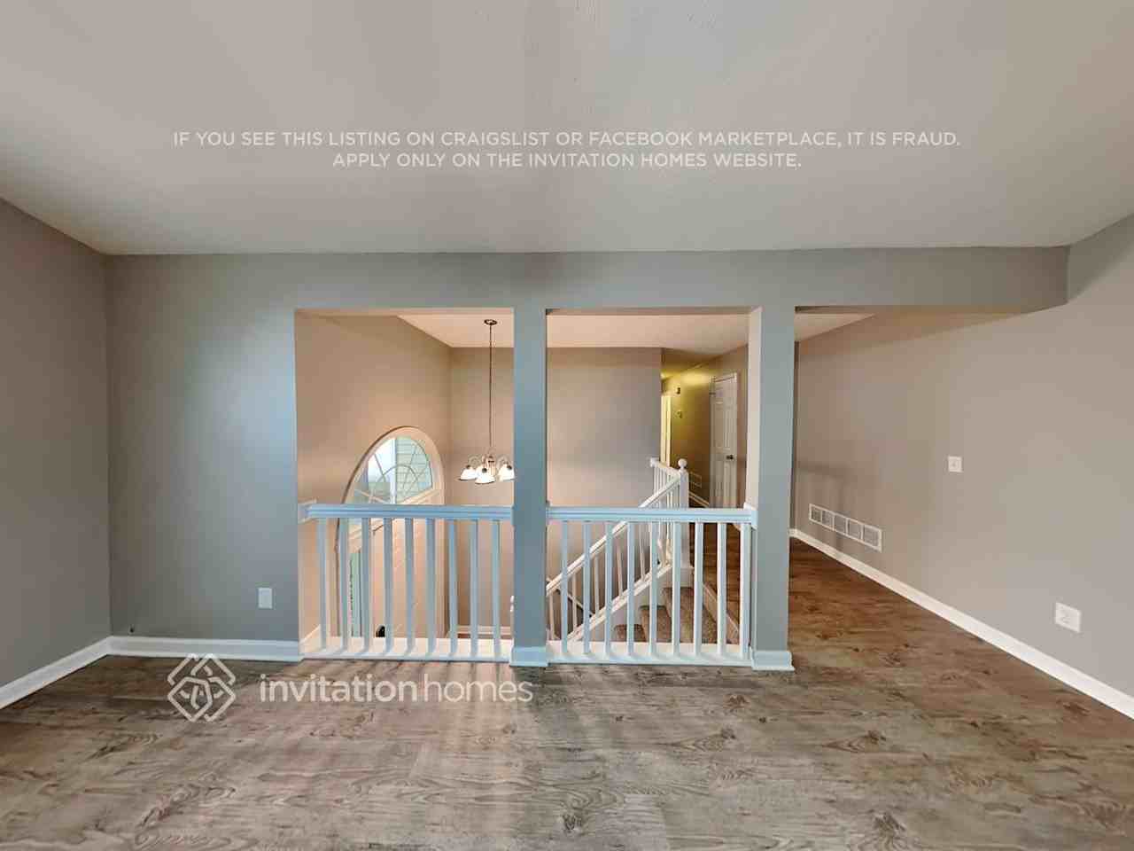 2318 Sandspring Dr Sw - Photo 4 of 24