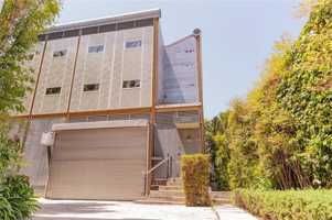 featured image of 1955 1/2 Purdue Ave