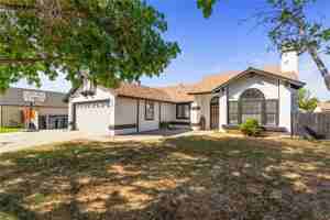 featured image of 4225 Saddleback Rd