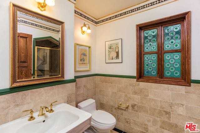 4880 Queen Florence Ln - Photo 5 of 8