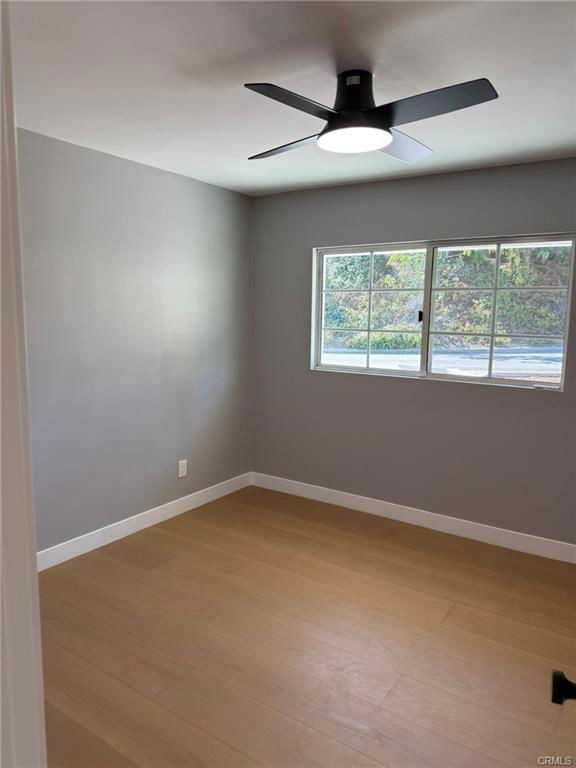 5368 Campo Rd - Photo 5 of 8