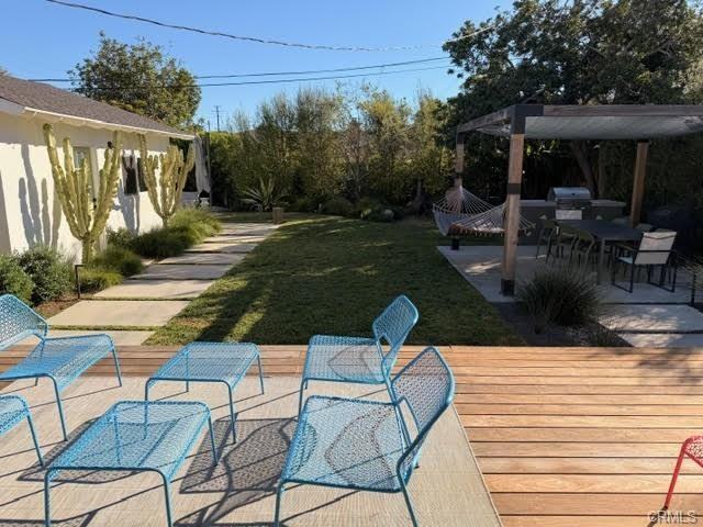 1213 Belfast Ave - Photo 2 of 8