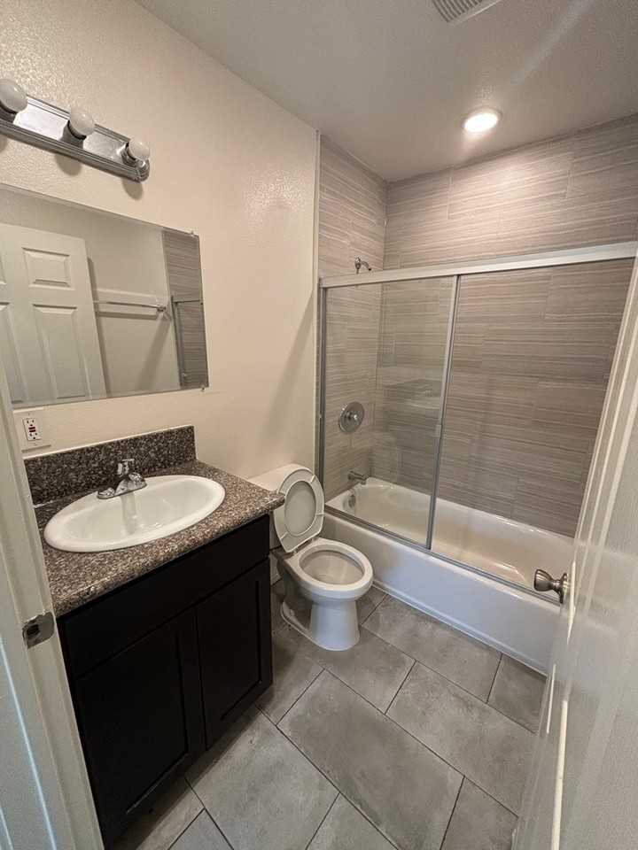 218 East 95th Street #1/2 - Photo 6 of 13